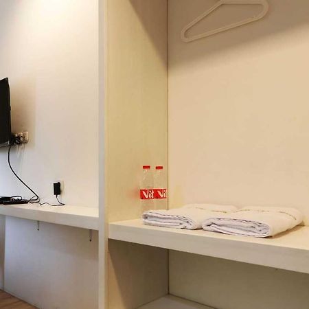 Rumah Kayu Manis Bintaro Jakarta Extérieur photo
